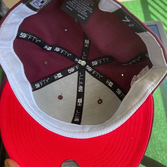 Hat Club "Sweethearts Collections" Yankees 7 3/4 - Picture 2 of 4